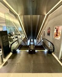 Oxley Tower (D1), Retail #558857361